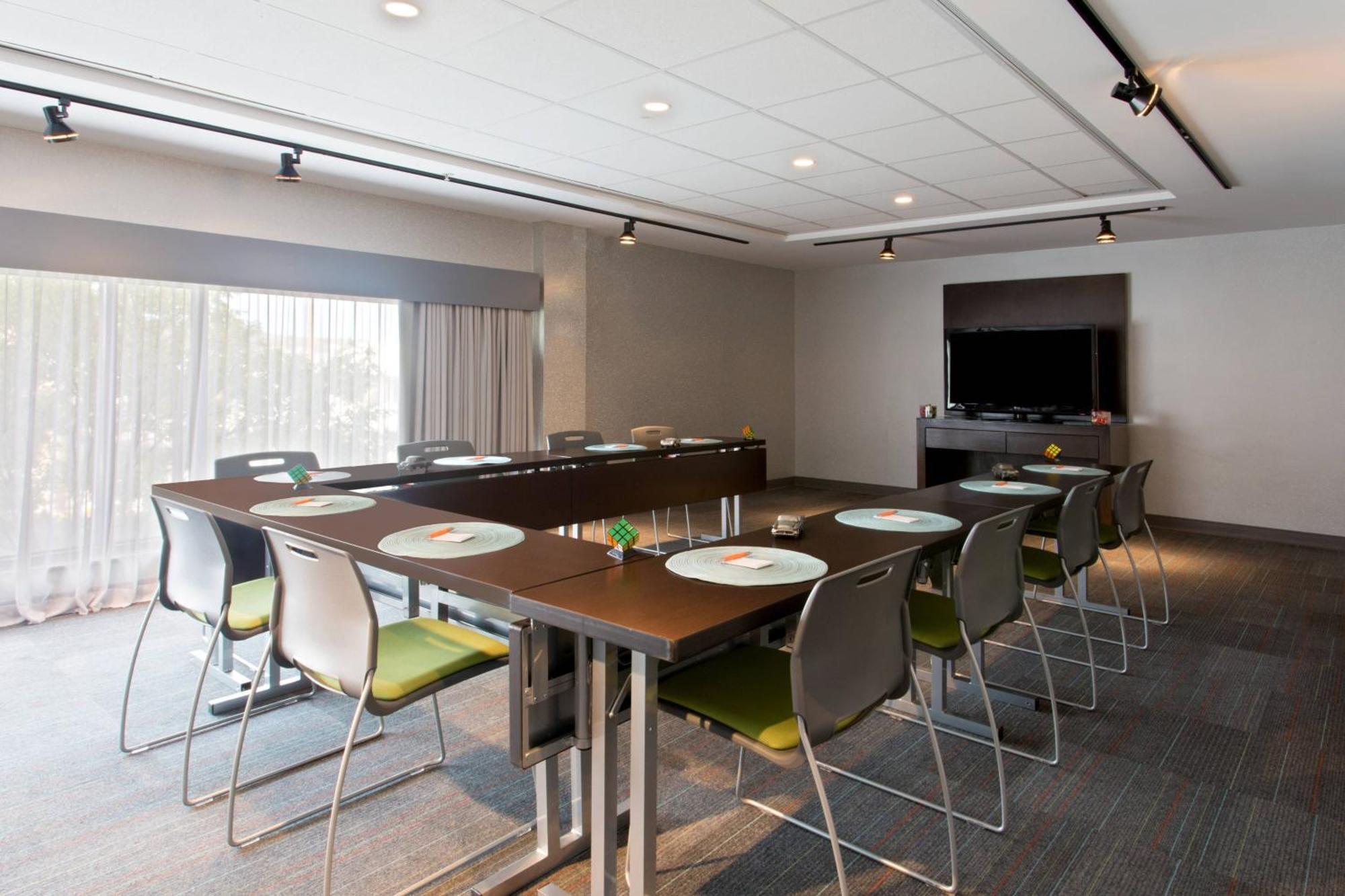 Aloft Birmingham Soho Square Otel Homewood Dış mekan fotoğraf